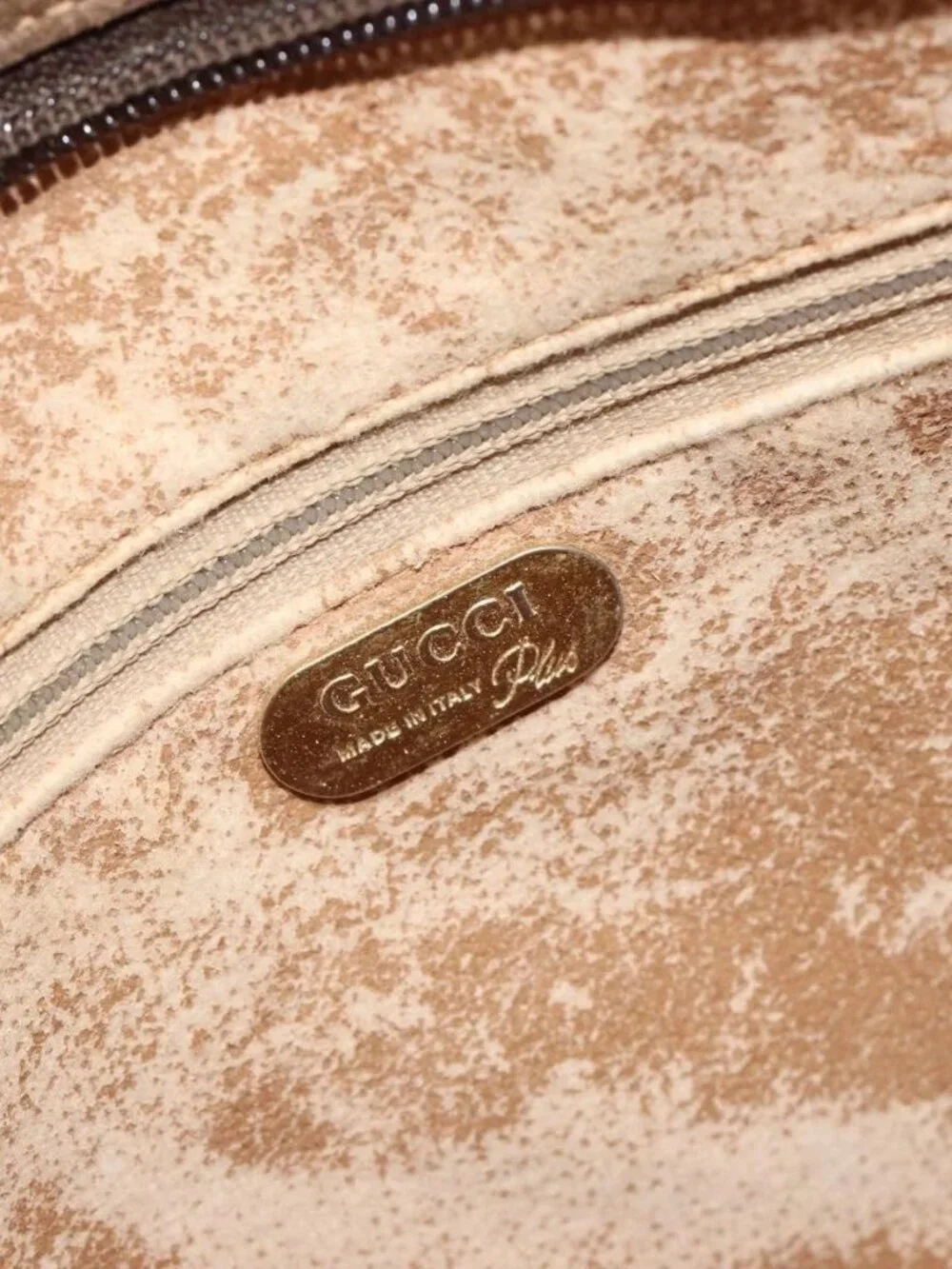 GUCCI GG Supreme Clutch Bag PVC Beige Gold Auth gh2128